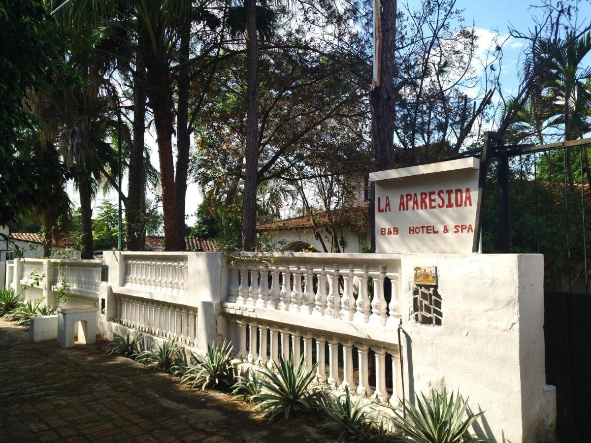 Hotel La Aparesida Areguá Exterior foto