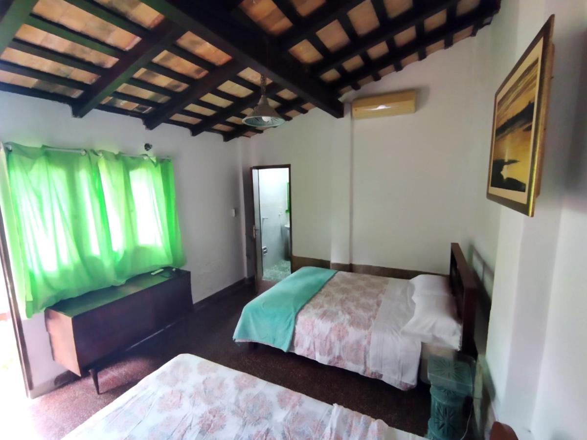 Hotel La Aparesida Areguá Exterior foto